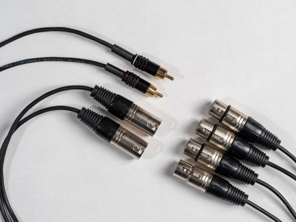 Conectores circulares dos tipos M8 e M12